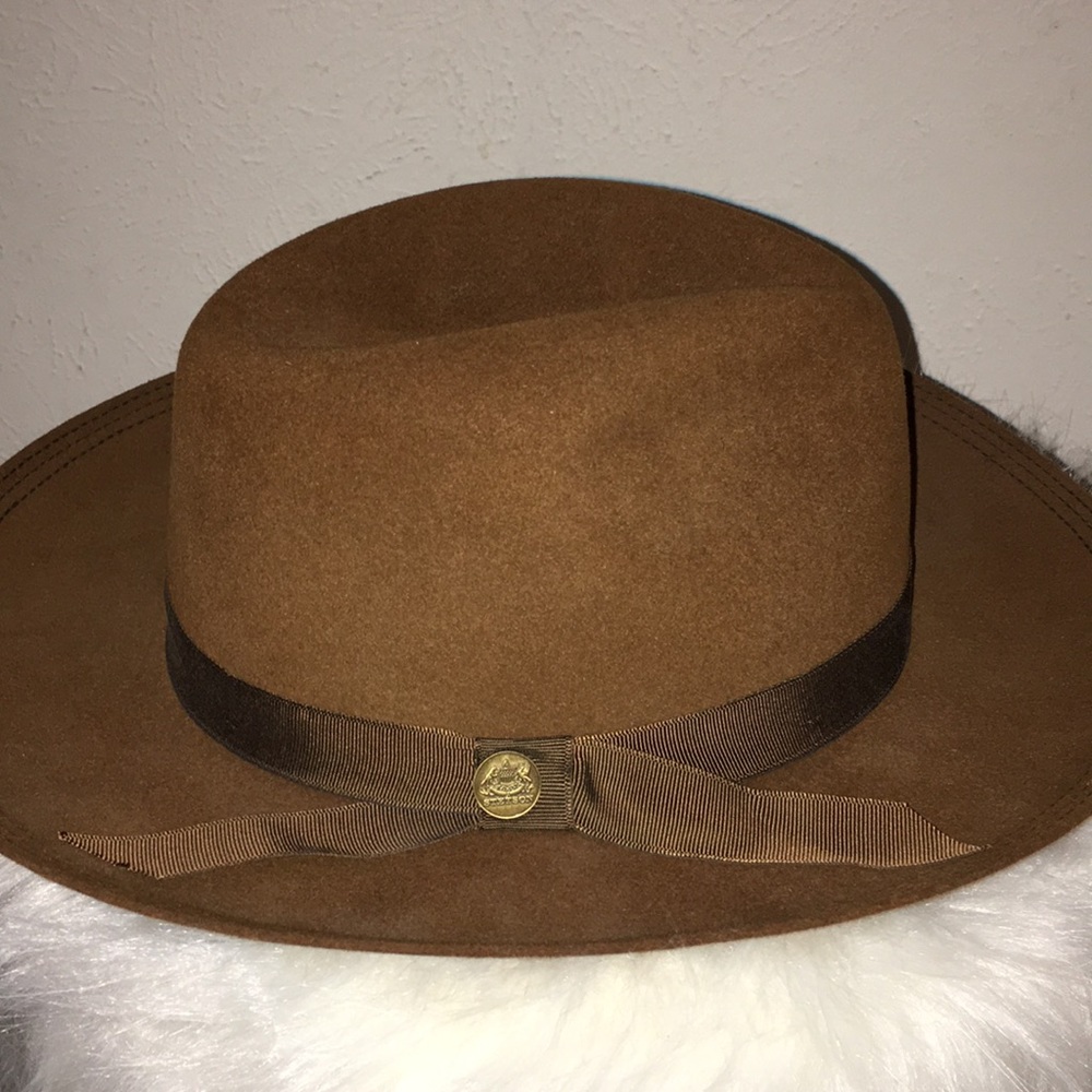 Brown Fur Felt Women’s Dress Hat